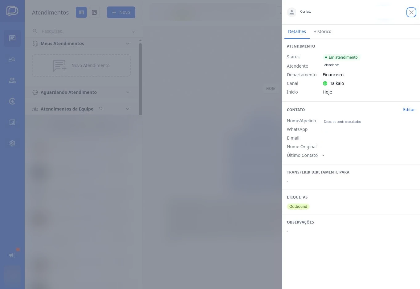 Aba Detalhes do painel da conversa: atendimento, contato, etiquetas e observações.